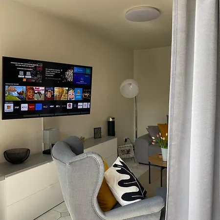 Roomina