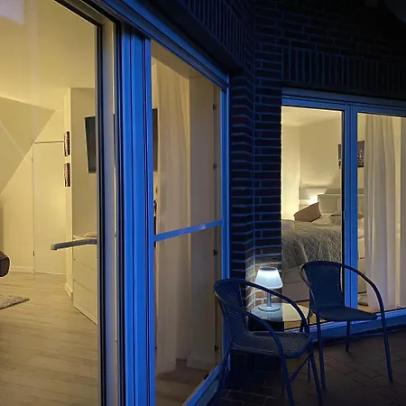 Roomina *